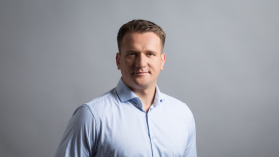 Maciej Jarząb tworzy venture builder. Chce zainwestować w 50 startupów