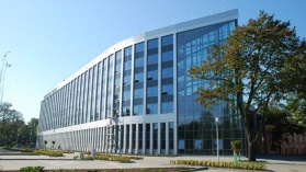 Rusza wewnętrzna sieć kampusowa 5G na Politechnice Śląskiej. Posłuży do testowania rozwiązań dla przemysłu 4.0