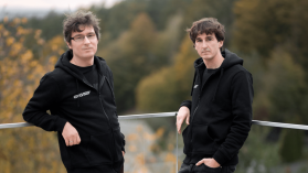 Polski exit w świecie danych: Oxla przejęta przez globalnego giganta Redpanda Data