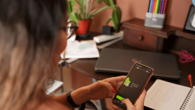Duolingo stawia na AI, pracownicy na bruku: czy to początek kryzysu zatrudnienia?