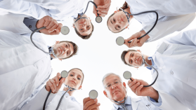 Prywatna opieka w Polsce dojrzewa. Kliniki.pl przejmują Zaufanekliniki.pl