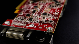 Amazon puka do drzwi. AWS u Ciebie w biurze. Dosłownie!