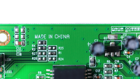 Fałszywe paszporty, inżynierowie-widma, tajne laboratorium. Chiny chcą złamać monopol Zachodu na chipy