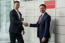 Poczta Polska i SwipBox uruchamiają 200 nowych automatów paczkowych