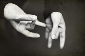 Algorytm śledzenia rąk od Google rozpozna język migowy