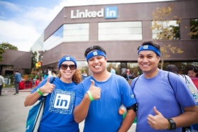 LinkedIn ma już 660 mln użytkowników, przejęcie przez Microsoft pomogło
