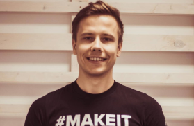 O chatbocie, który uczy programowania i uczestnictwie w Infoshare Startup Contest rozmawiamy z Mateuszem Jarusem (CodeAll)