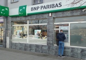 Bank BNP Paribas rozwija GOmobile