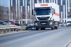 Nowa aplikacja od Poczty Polskiej umożliwia śledzenie transportu przesyłek paletowych w czasie rzeczywistym