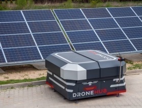 Dronehub oraz Pentacomp zrealizują w Sosnowcu pilotaż transportu defibrylatorów dronami