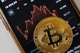 Bitcoin traci na znaczeniu jako środek płatniczy. Google chce umożliwić trzymanie kryptowalut na kartach