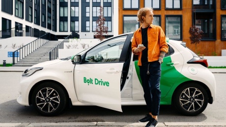 Bolt ostatnim bastionem europejskiej mobilności. Amerykańskie spółki wypierają lokalne startupy z rynku