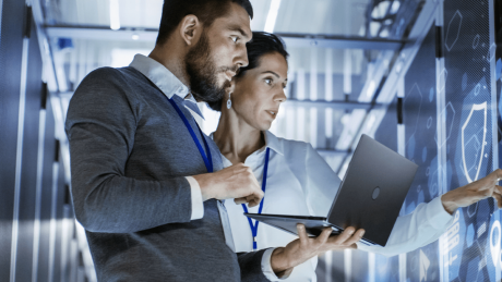 Jak uporządkować logistykę i zapanować nad kosztami wysyłki? Abonament na przesyłki dla firm może się przydać