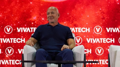 Wszyscy boją się AI, ale Jeff Bezos macha ręką. To nie technologia jest problemem