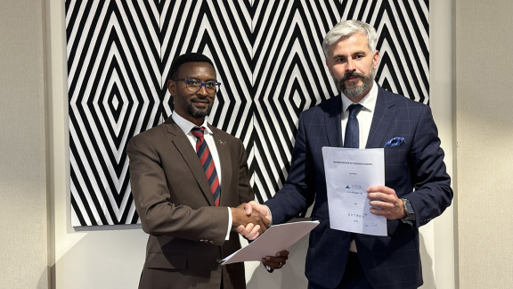 Projekt Obserwacja Ziemi w Rwandzie: SatRev i Locus Dynamics podpisują umowę joint development