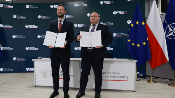 Rosja atakuje, Polska broni: MON wzmacnia obronę cyberprzestrzeni poprzez partnerstwo z Microsoftem