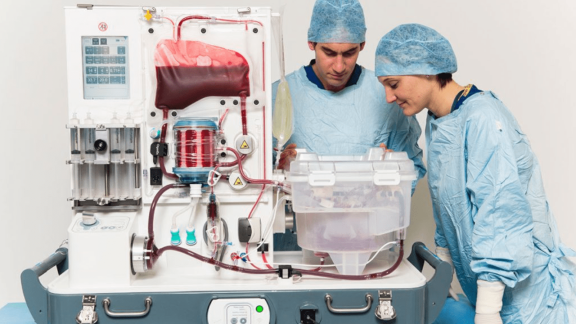 Ich narzędzie pomaga przy transplantacjach wątroby. Medtech OrganOx pozyskał 142 mln USD na swoje działania