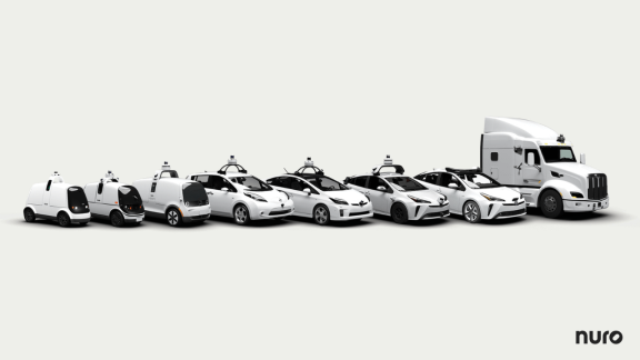 Nuro zmienia bieg: od robotów dostawczych do licencjonowania autonomii