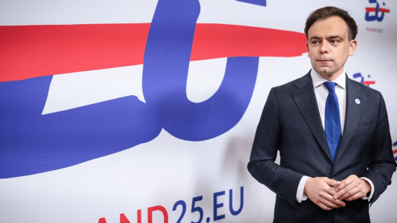 SAFE, nowy instrument dla bezpieczeństwa Europy, może wystartować już w maju. Minister finansów Domański: „to wspólne dobro”