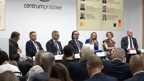 Team Poland dla Ukrainy – wspólna marka instytucji rozwoju dla wspierania konkurencyjności polskich firm