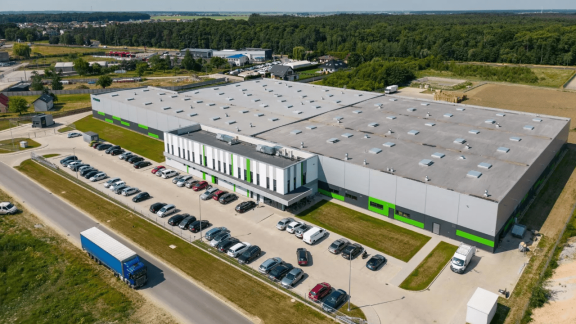 THC wchodzi w opakowania papierowe: inwestycja w jarociński Promar