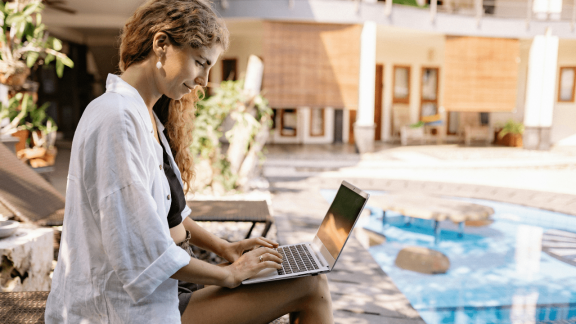 Poza etatem. Soloprzedsiębiorca jako twórca własnej rzeczywistości