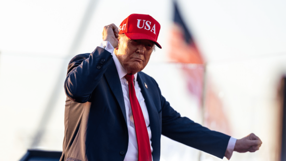 Amerykanie się obawiają, Nvidia się niecierpliwi: czy umowa na dostawę chipów AI do ZEA zostanie skasowana?