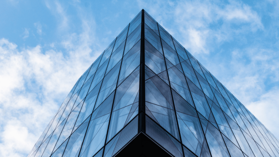 Vennre otwiera rynek venture capital dla inwestorów indywidualnych i przekracza próg $25 milionów