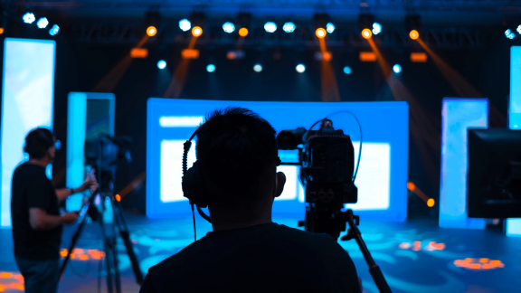 Discovery rozpoczyna współpracę z akceleratorem startupów Accelpoint. Rusza nabór do programu AccelBoost