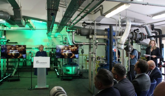 Łukasiewicz rozwija technologie dla suwerenności Polski w produkcji amunicji