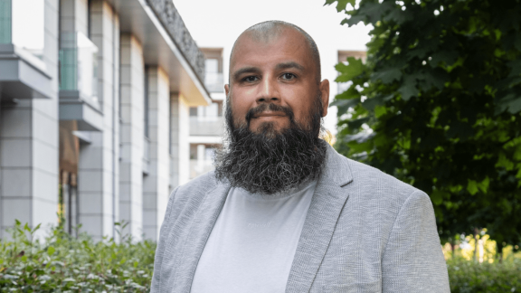 Pożegnanie bez tabu. Kiedy żałoba po psie jest jak po stracie bliskiego – Leszek Wolany (Lumida)