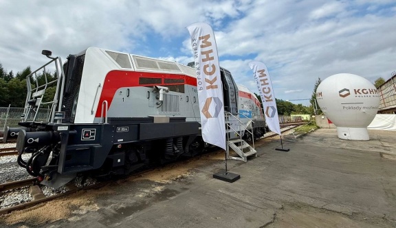 KGHM przetestowało lokomotywę na wodór