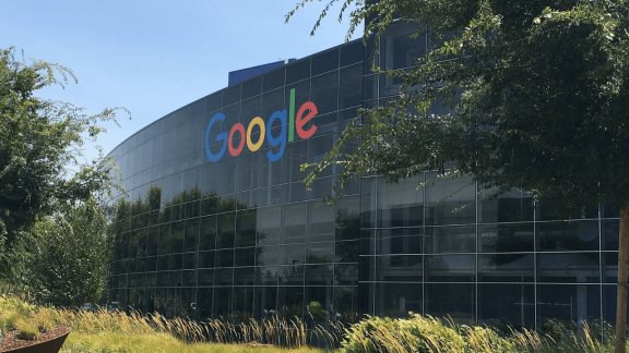 Pozew Google i Flo Health. 56 milionów USD za naruszanie prywatności użytkowniczek
