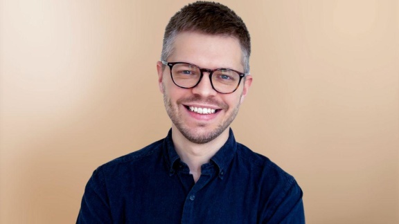 „Postanowiliśmy zaufać intuicji i naszym użytkownikom” – Piotr Bombol opowiada o Adaily