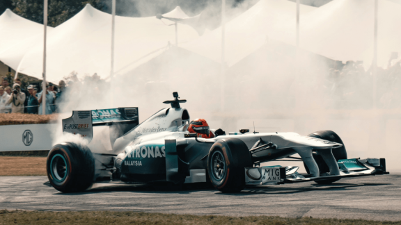 Od symulatora do bolidu? Ludzie z F1 stawiają miliony na technologię zacierającą granicę między grą a torem