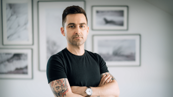 Prometeusz w kitlu. Jak polskie AI wykrada „ogień” wiedzy z medycznego Olimpu?