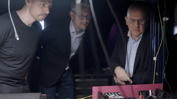 Giganci wspierają technologie przyszłości. Quantonation zamyka największy fundusz kwantowy w historii