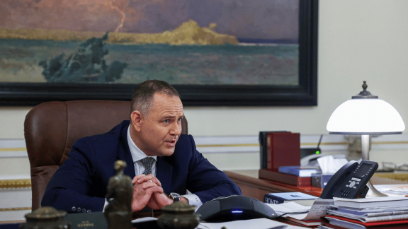 Kryptoustawa, dwa weta i widmo „raportu o powiązaniach”. Spór rządu z prezydentem wchodzi w fazę eskalacji