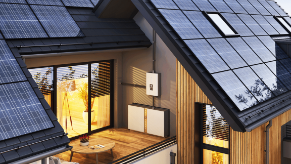 Fotowoltaika i magazyn energii w startupie. Kiedy własna energia zaczyna wspierać skalowanie biznesu?