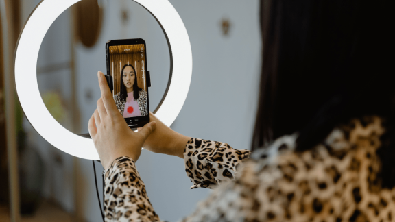 TikTok Shop wystartował w Polsce. Gotowi na shopping?