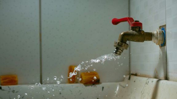 Cyfrowa hydraulika pęka pod naporem agentów AI