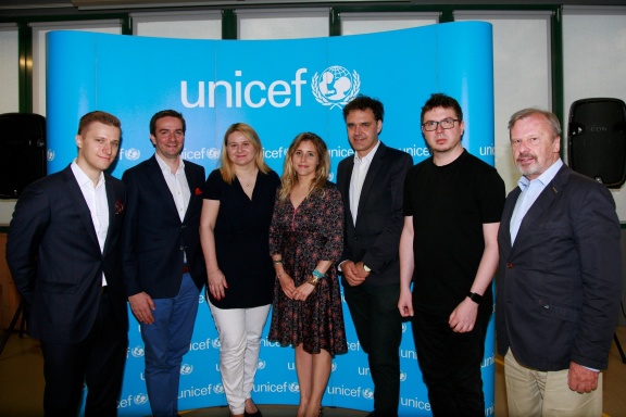 Quantum CX i Activy zostały zwycięzcami pierwszej edycji  Digital Fundraising Competition UNICEF Polska