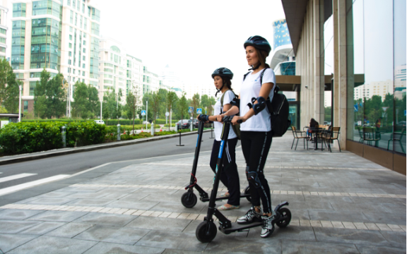 Nowa rzeczywistość transportu w mieście: sterylne wnętrza autobusów, walkability i „biking friendly” ulice