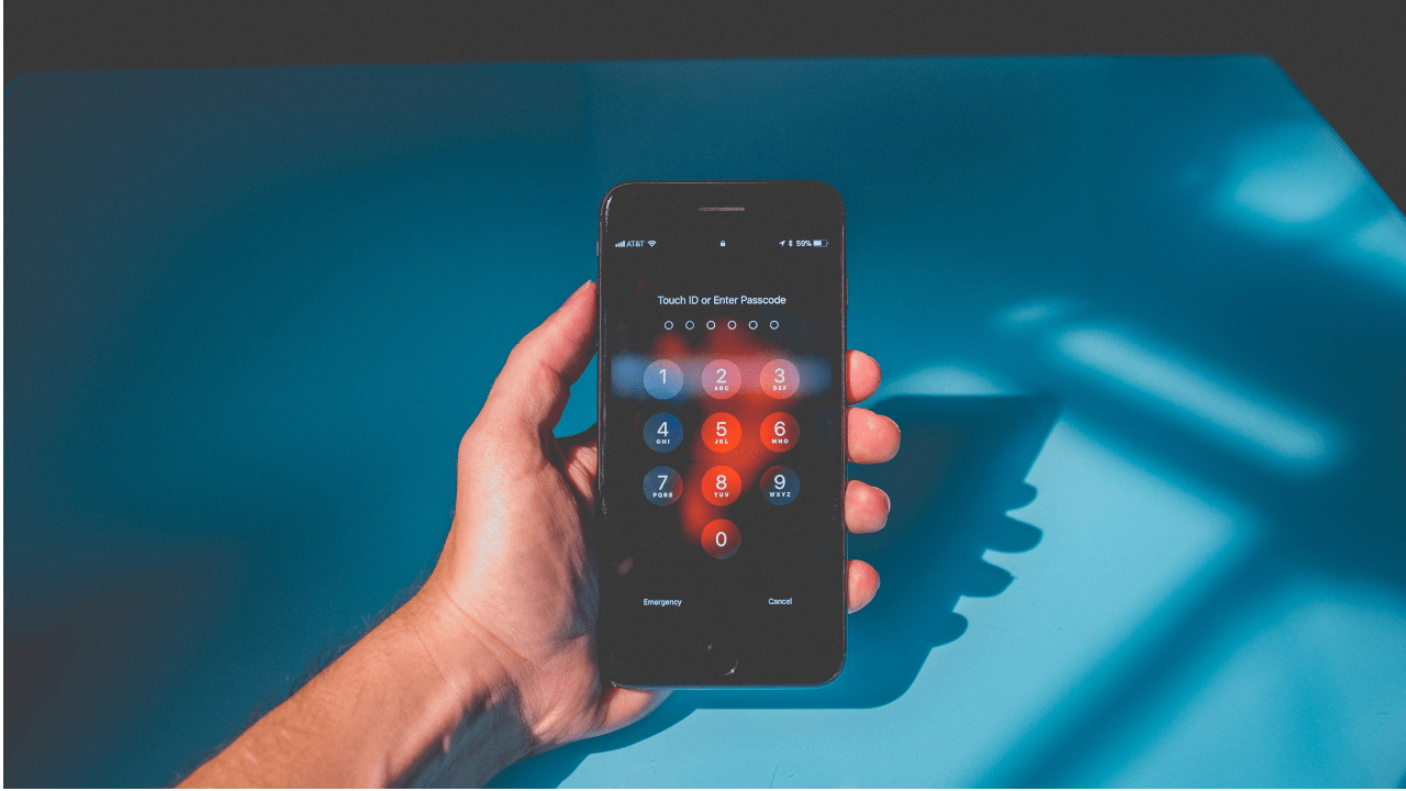 Przyszłość branży cybersecurity pozbawiona jest haseł. Podsumowanie podcastu EY StartUp Talk