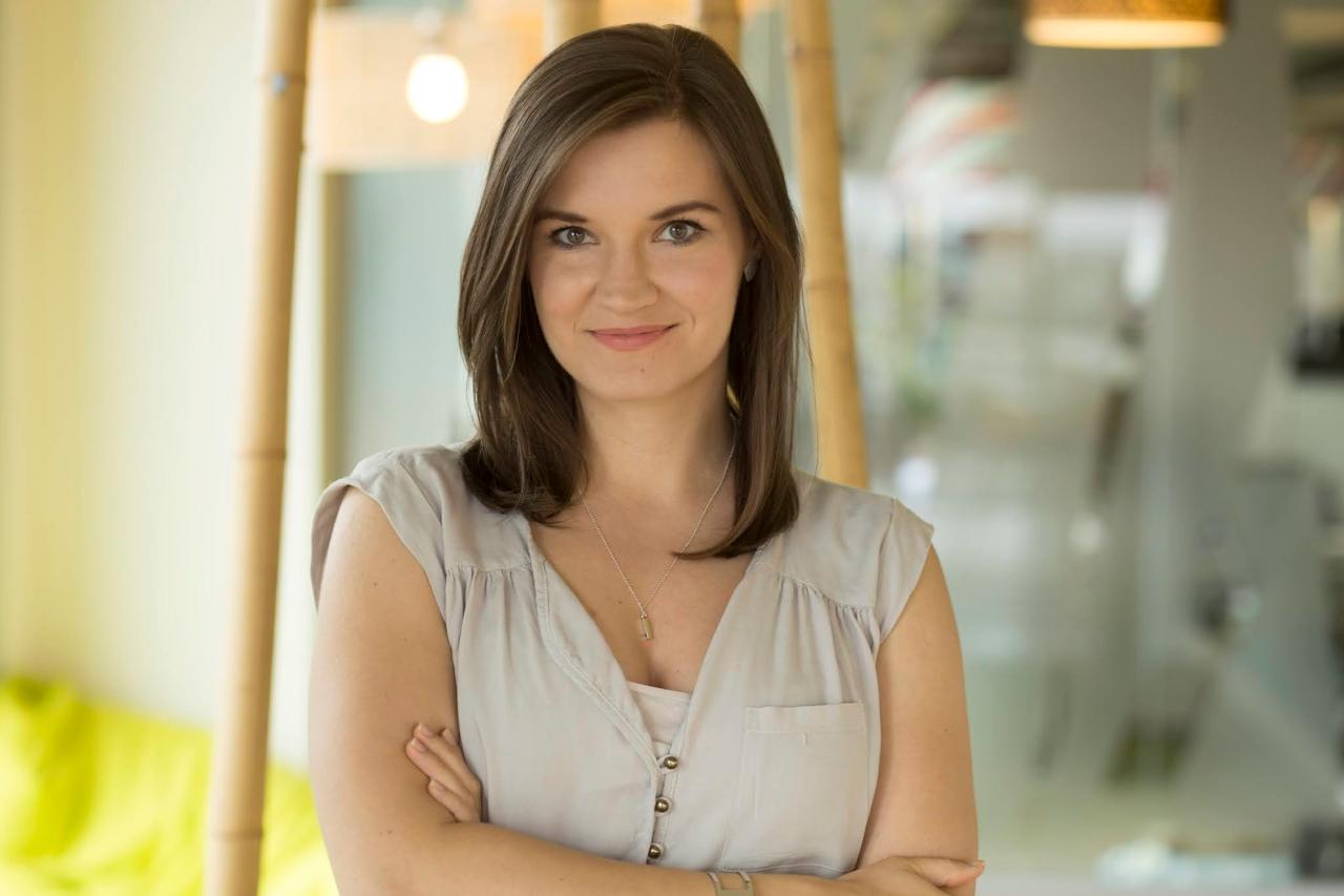 ZEA to interesujący rynek. Jako jedyne państwo na świecie ma ministra ds. AI – Agnieszka Uba (SentiOne)