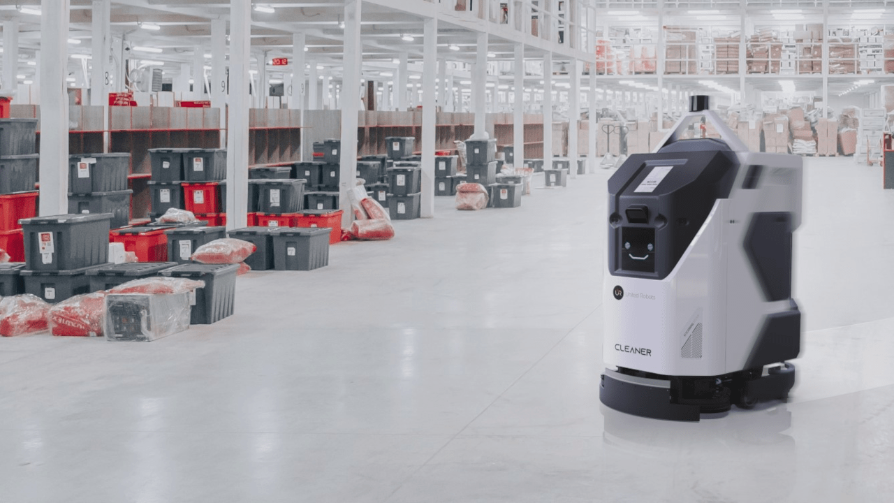 Aper Ventures inwestuje w United Robots. Autonomiczne roboty sprzątające pojadą w tłumie