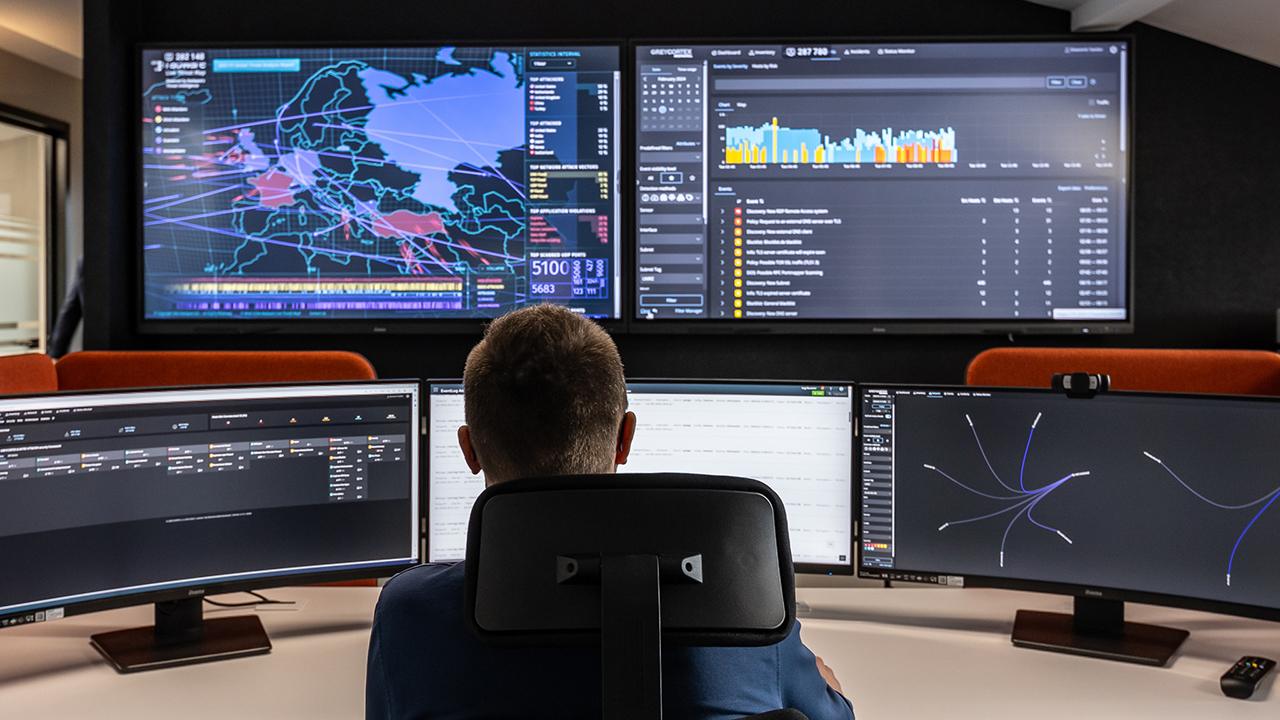 Mówią „dość!” cyberincydentom: Rzeszów i ComCERT z Grupy Asseco uruchamiają Centrum Operacji Cyberbezpieczeństwa