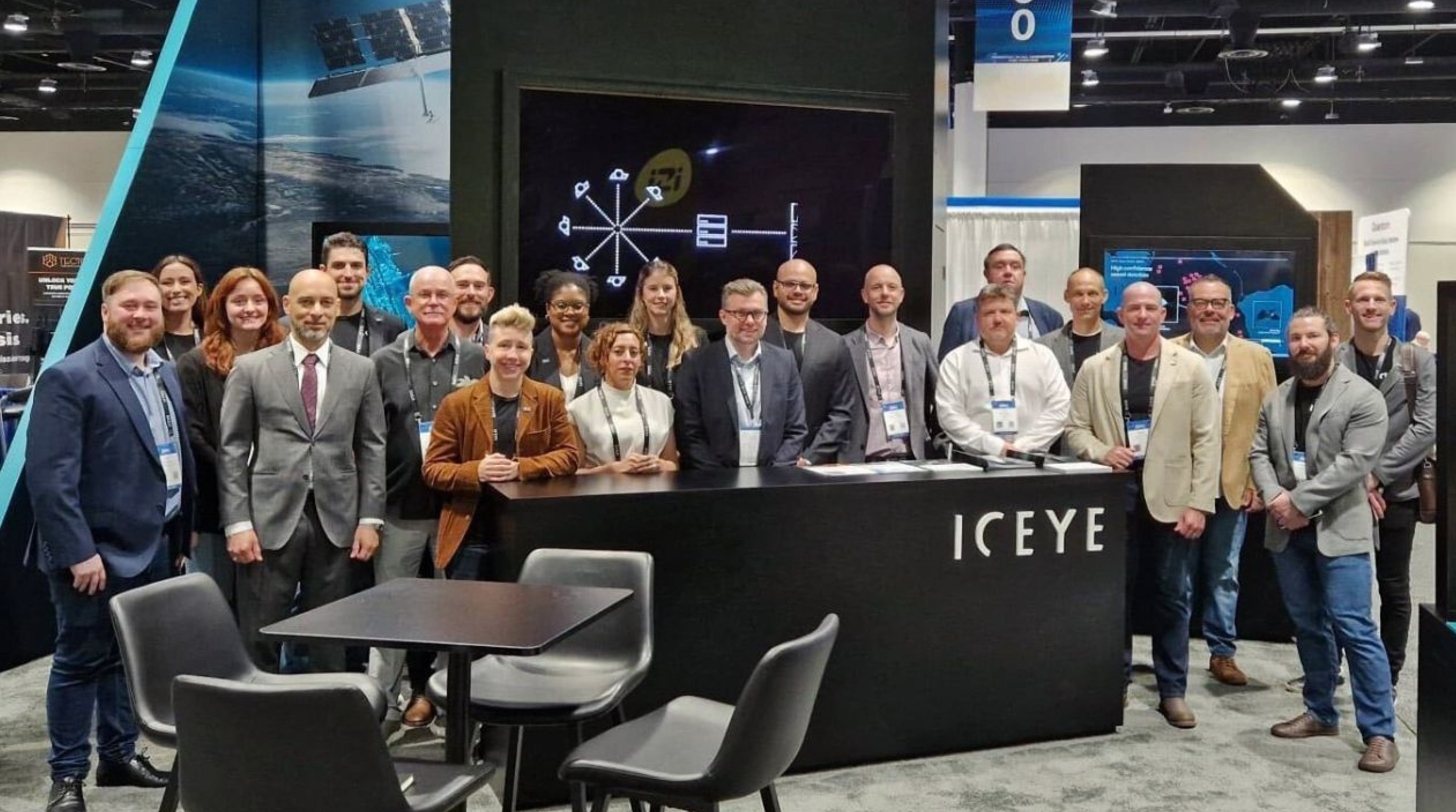 ICEYE wspiera Ukrainę: satelitarne wsparcie w obliczu agresji