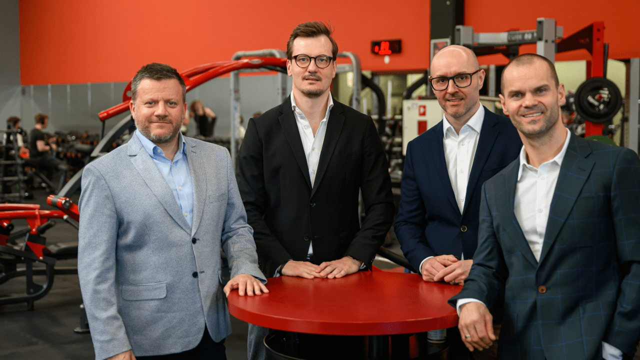 „Dobra franczyza ma być jak SaaS” – bValue Fund wykłada 45 mln PLN i obejmuje pakiet mniejszościowy w Xtreme Brands