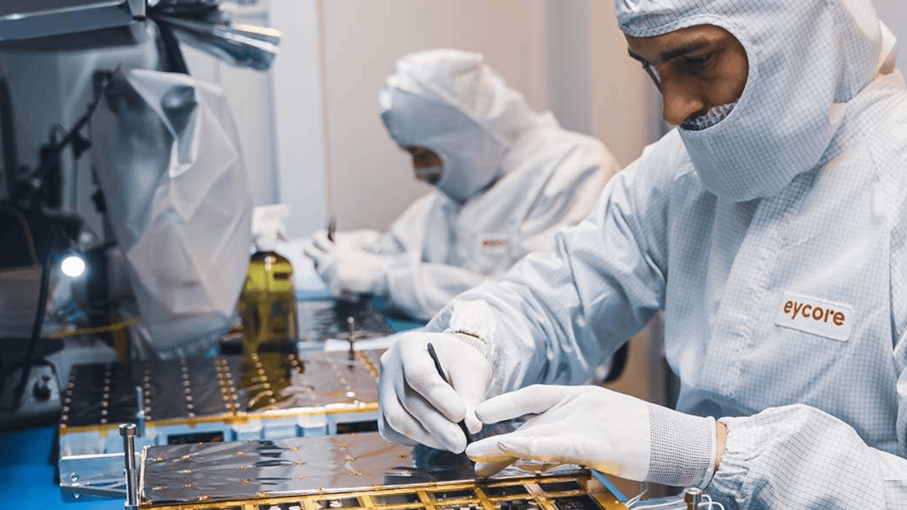 Kosmiczny sojusz polsko-litewski: Eycore i NanoAvionics z porozumieniem o integracji systemów satelitarnych